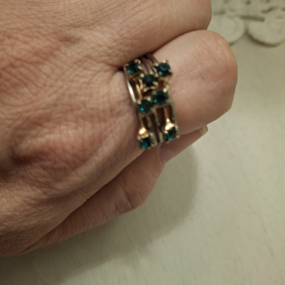 Convertible Gold and Green "Gemstone" Ring